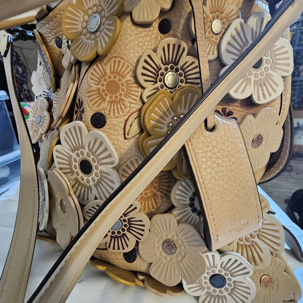 Coach 1941 Tea Rose Rogue 31 Satchel Purse Bag With Dust Bag - Picture 8 of 17